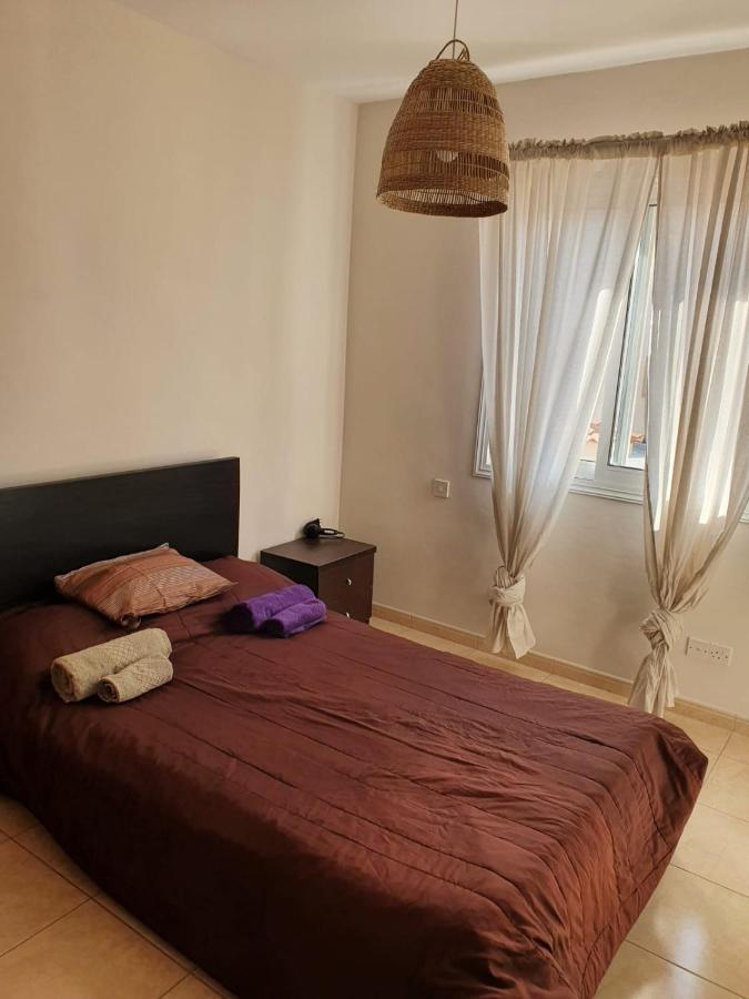 Ancient Paphos - Cozy Place Next To The Sea, Marina, Historical Sites, Buses, Mall, And Market Екстер'єр фото